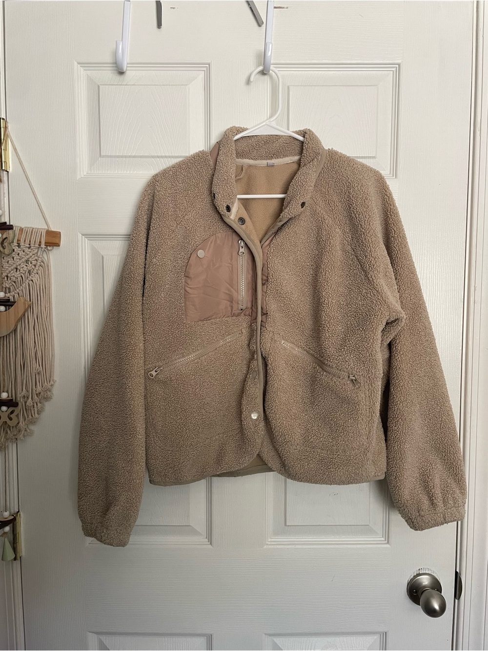 Womens size Small Khaki Tan Sherpa Pellet Fleece Jacket with Zip Pockets